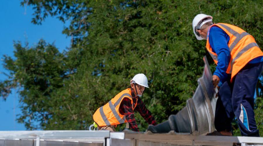 Expert top industrial roofings services in La Jara, NM